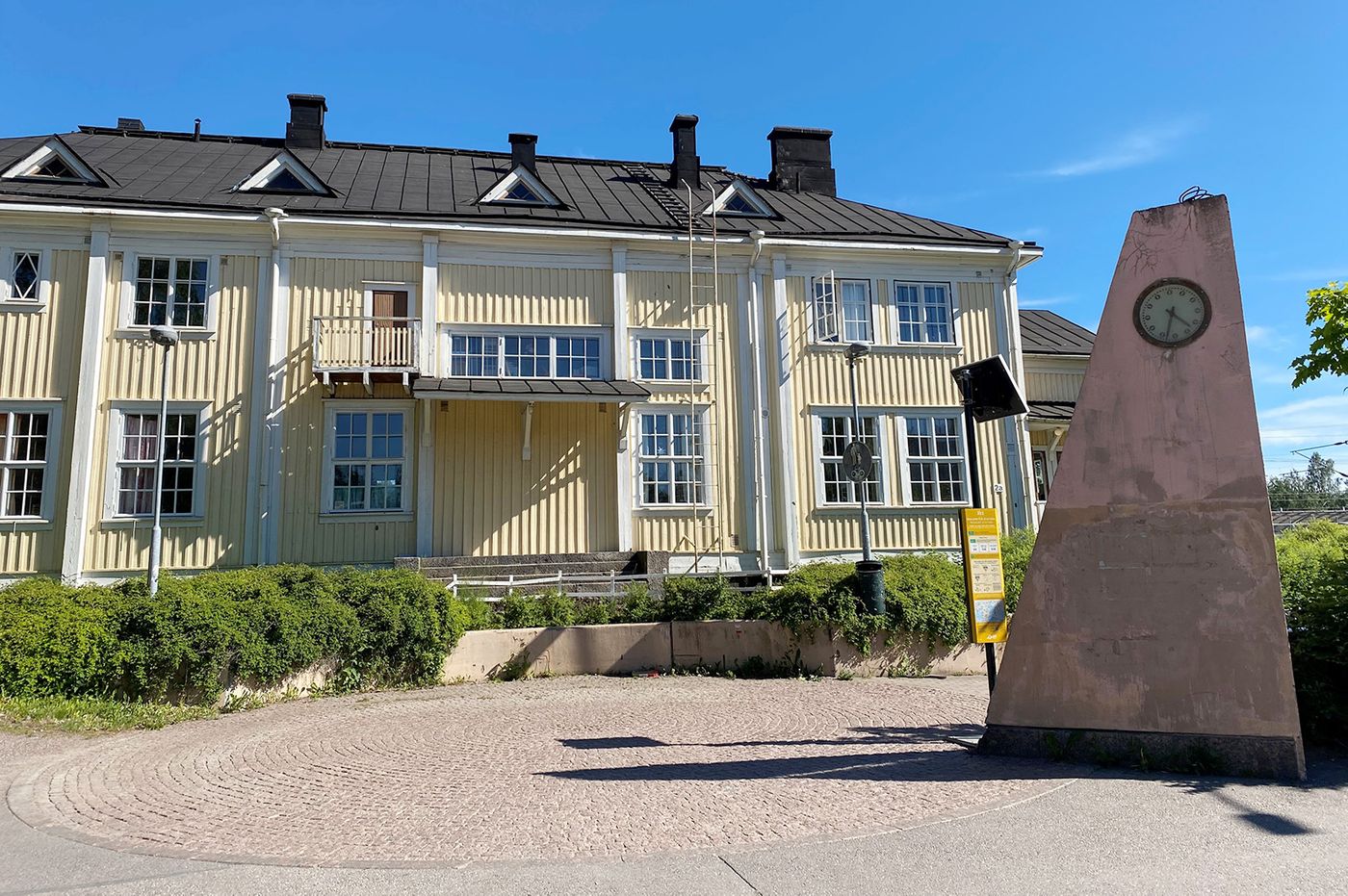 Oulunkylän asemalle ja tulevalle Raide-Jokerin pysäkille on matkaa vain 400 metriä.